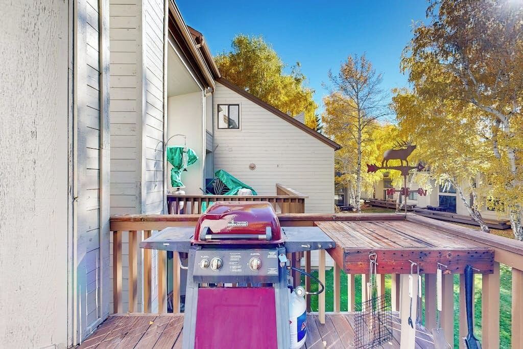 Photo of Outdoor in Elkhorn Village