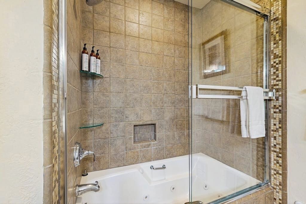 Photo of Bathroom in Elkhorn Village