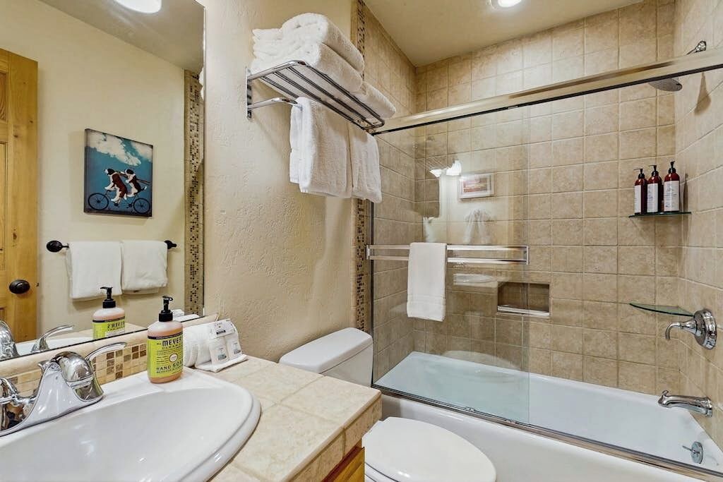 Photo of Bathroom in Elkhorn Village