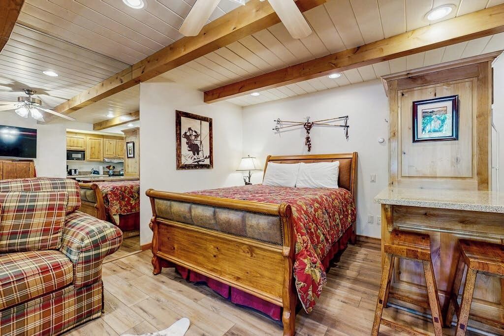 Photo of Bedroom in Elkhorn