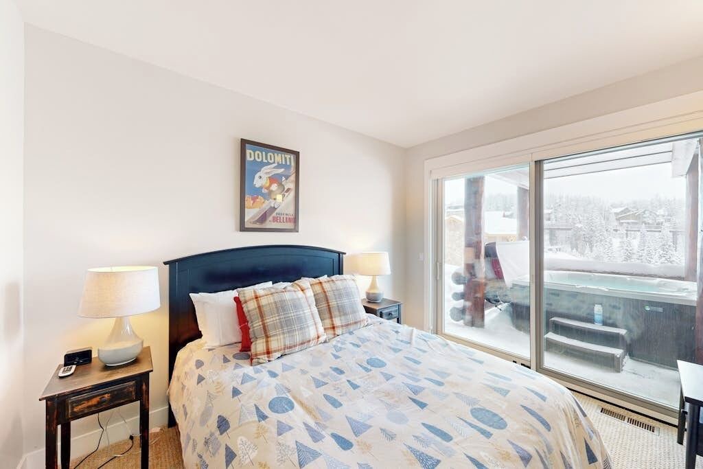 Photo of Bedroom in Saddle Ridge