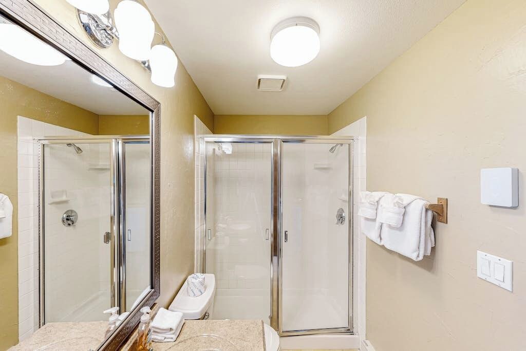 Photo of Bathroom in Big Horn