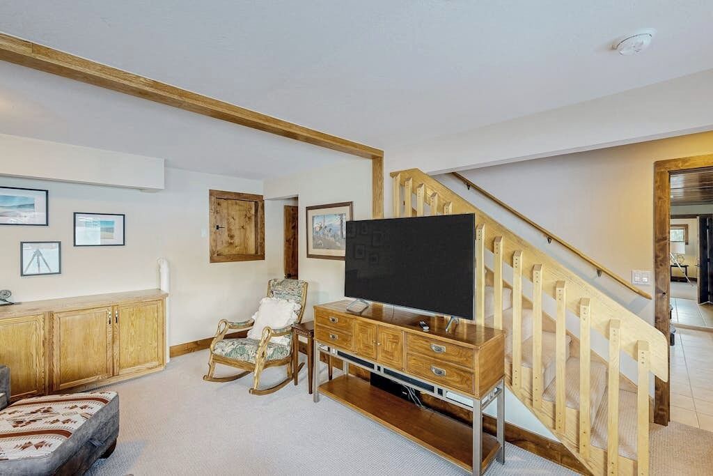 Photo of Livingroom in Big Horn
