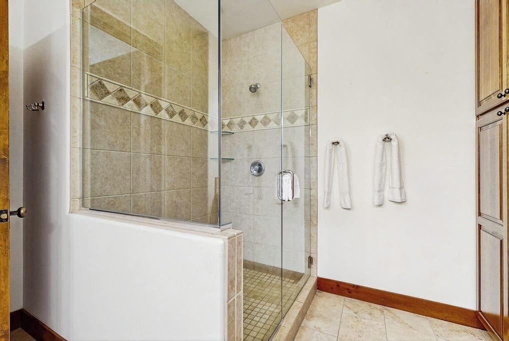 Photo of Bathroom in Elkhorn Village