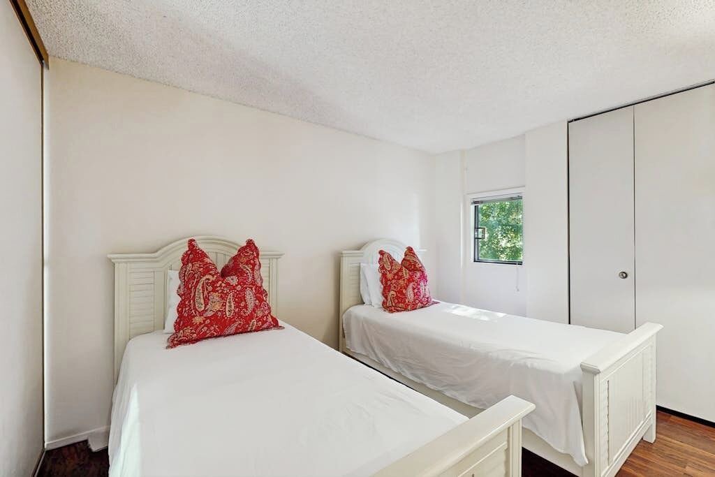 Photo of Bedroom in Elkhorn Village