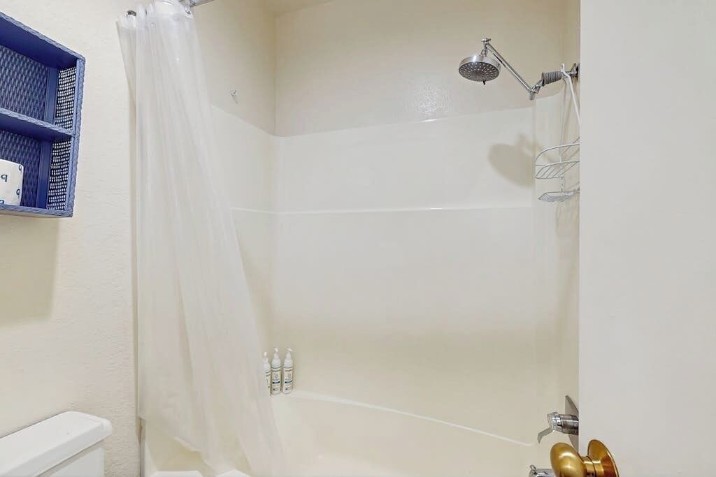 Photo of Bathroom in Elkhorn Village