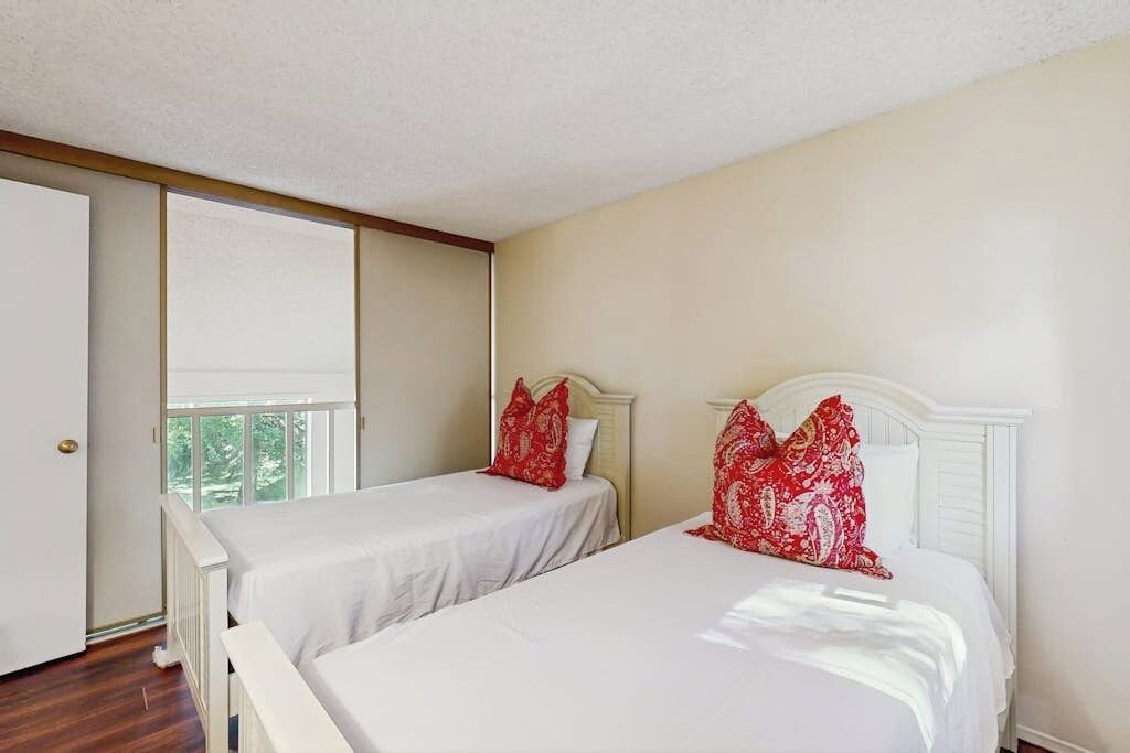 Photo of Bedroom in Elkhorn Village