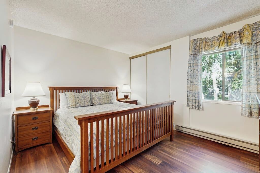 Photo of Bedroom in Elkhorn Village