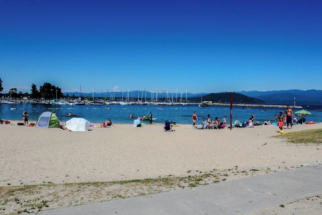 Photo of Others in Dover Bay