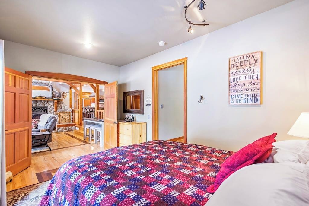 Photo of Bedroom in Clark Fork