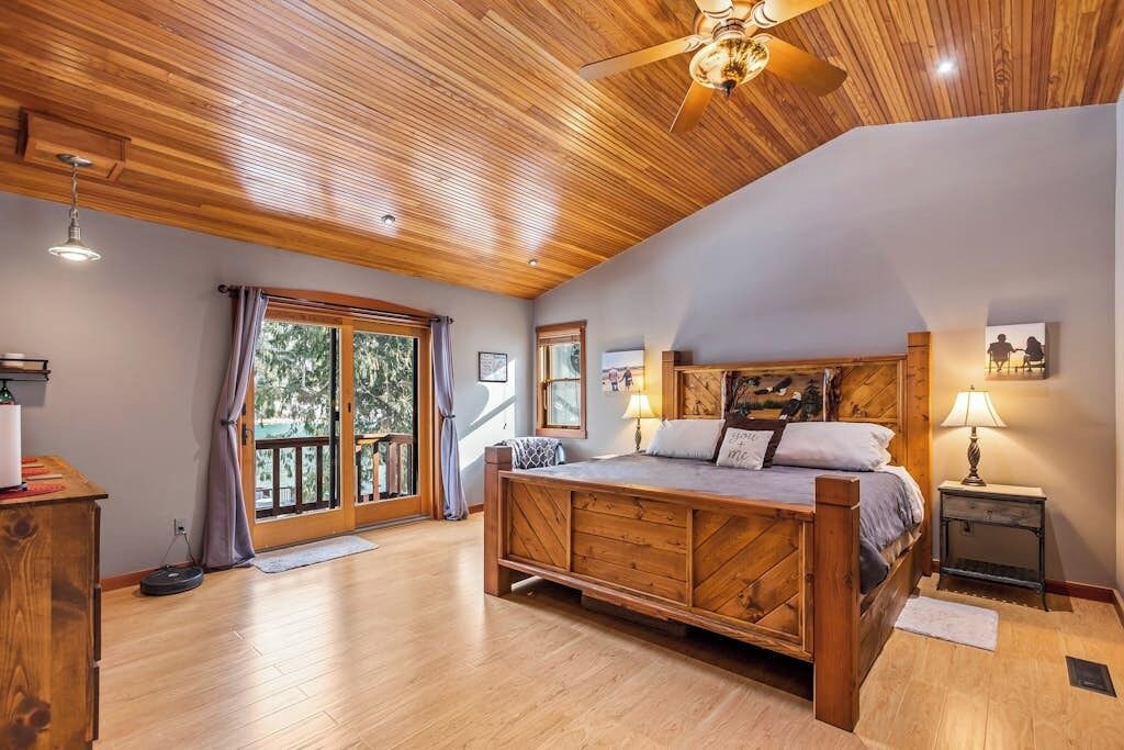 Photo of Bedroom in Clark Fork