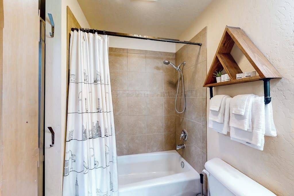 Photo of Bathroom in Dover Bay