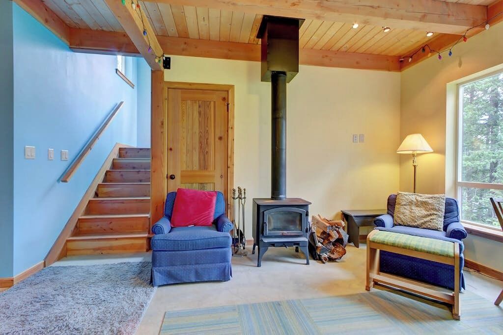 Photo of Livingroom in Sagle