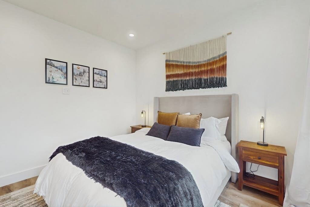 Photo of Bedroom in Dover Bay
