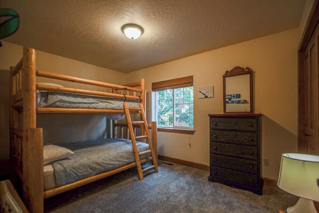 Photo of Bedroom in Dover Bay