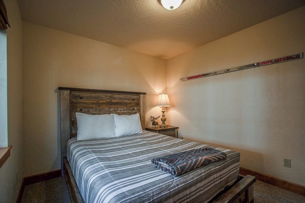 Photo of Bedroom in Dover Bay