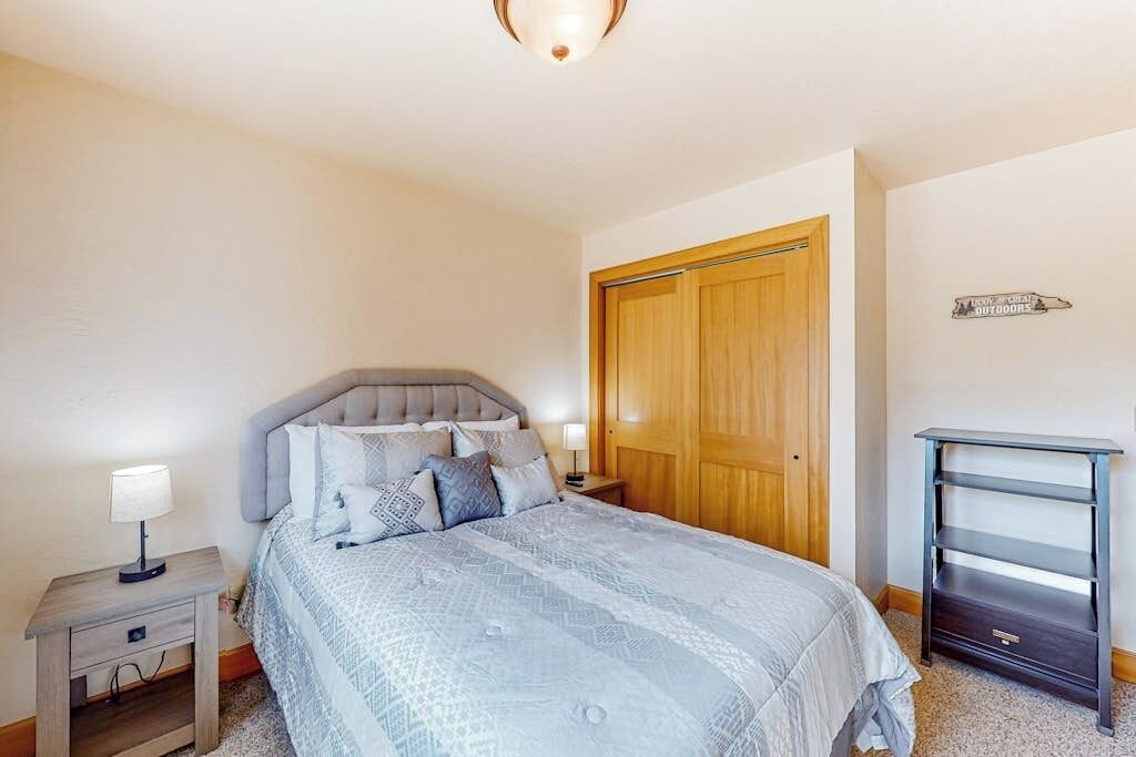 Photo of Bedroom in Dover Bay