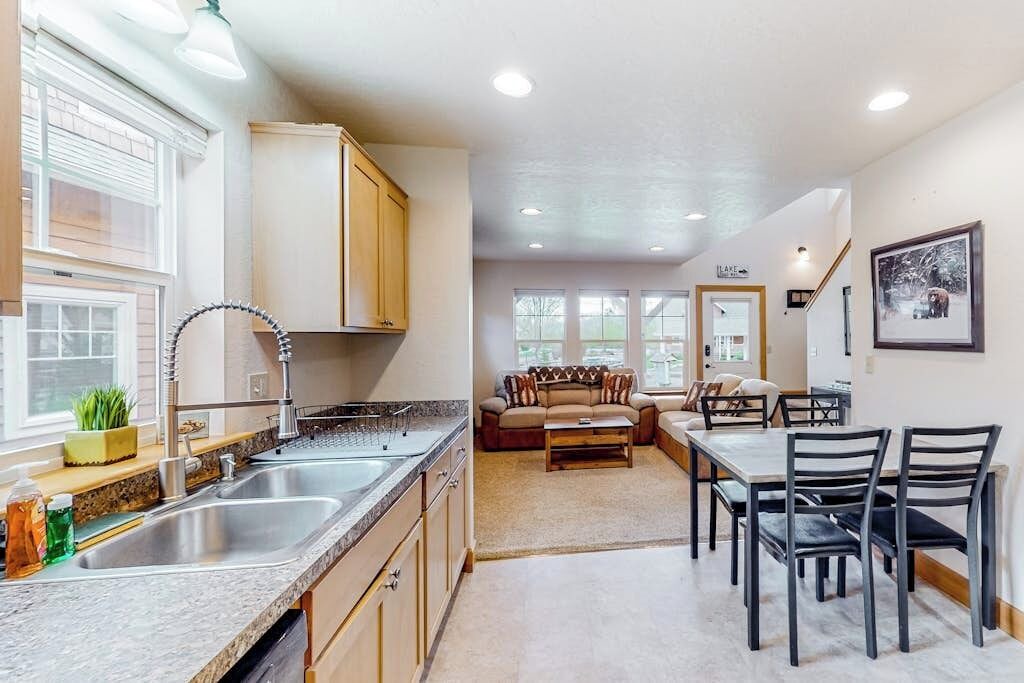 Photo of Kitchen in Dover Bay
