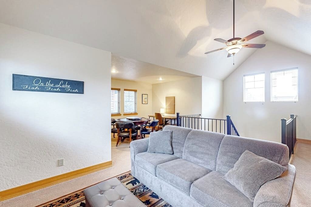 Photo of Livingroom in Dover Bay