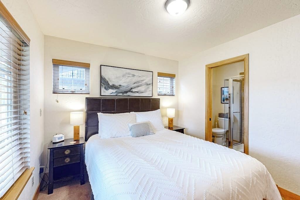 Photo of Bedroom in Dover Bay