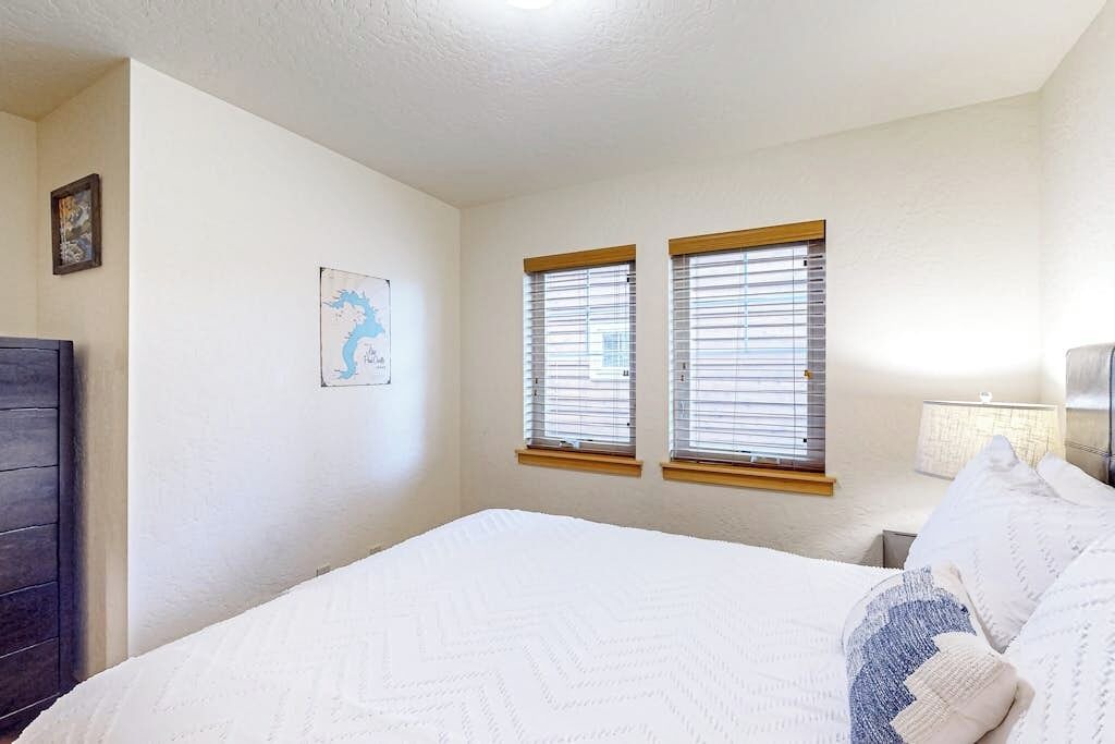 Photo of Bedroom in Dover Bay