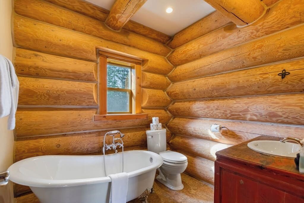 Photo of Bathroom in Sagle