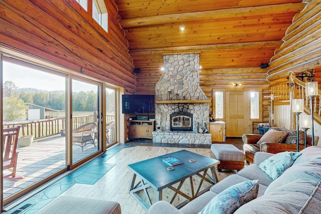 Photo of Livingroom in Sagle