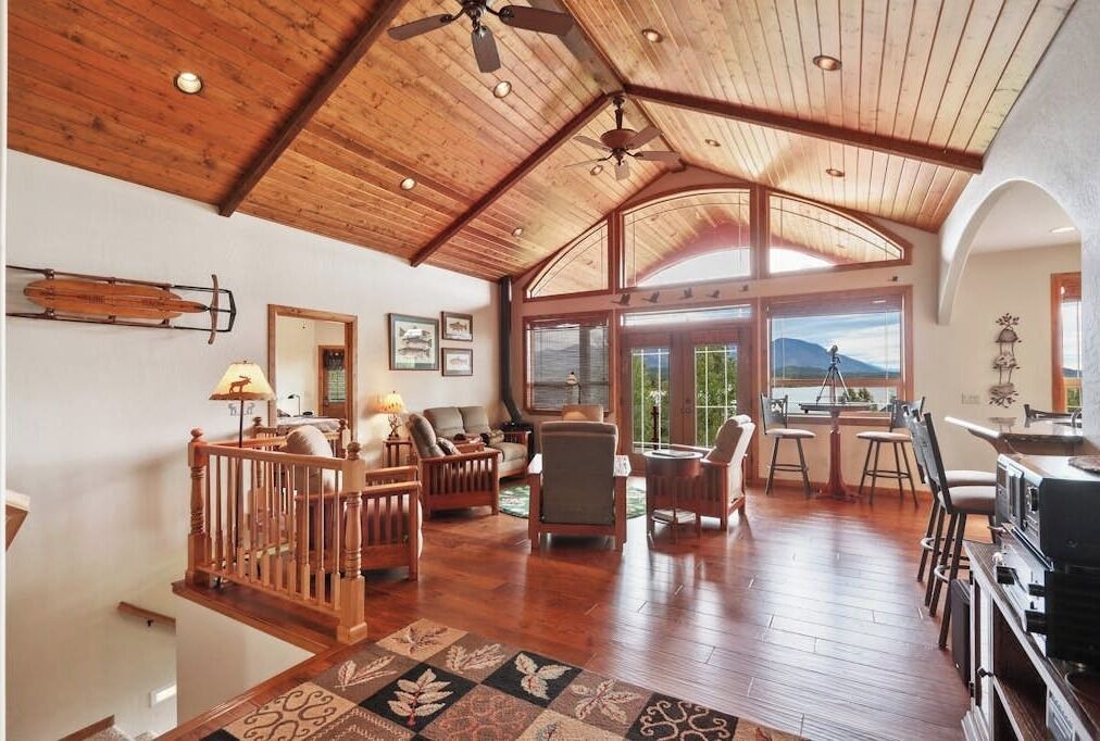 Photo of Livingroom in Sandpoint