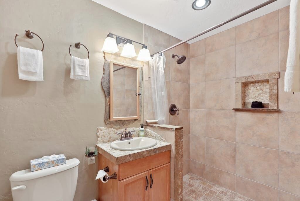 Photo of Bathroom in Sandpoint