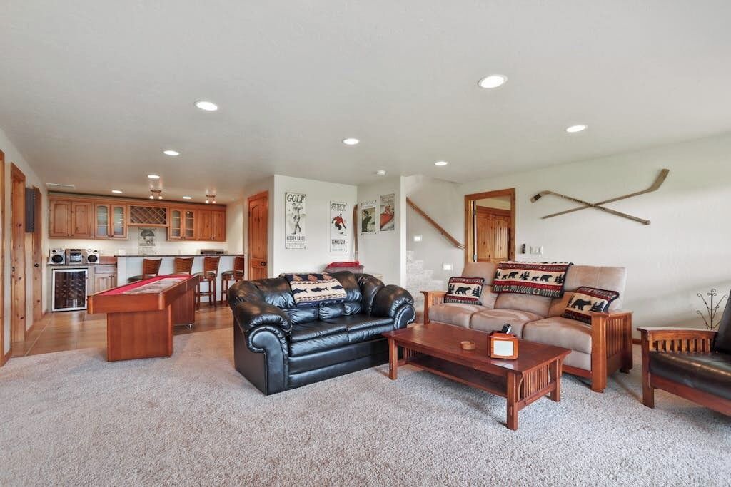 Photo of Livingroom in Sandpoint