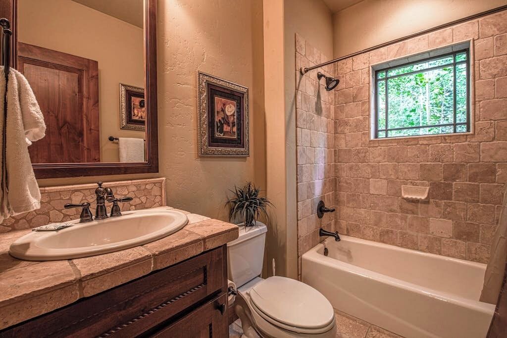 Photo of Bathroom in Sandpoint