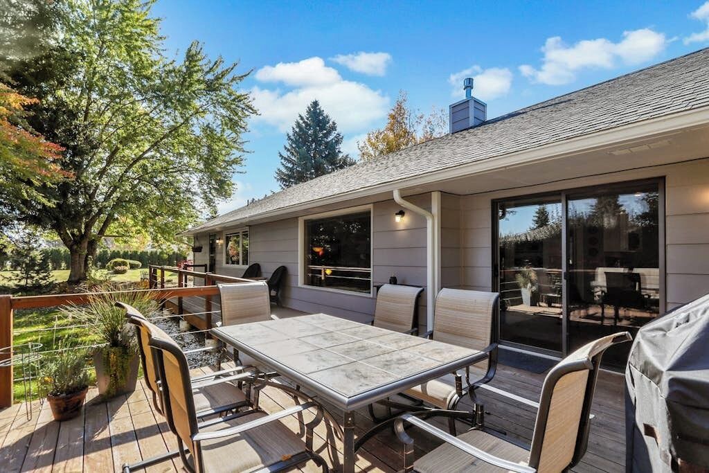 Photo of Outdoor in Ponder Point
