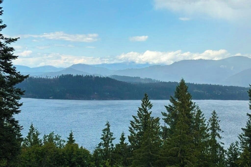 Photo of Others in Sandpoint