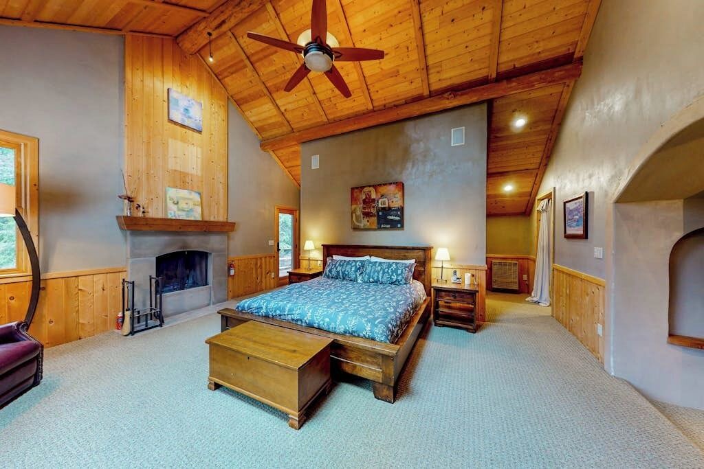 Photo of Bedroom in Sagle