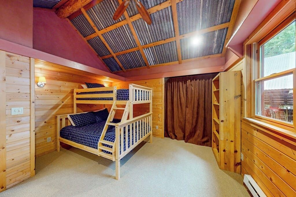 Photo of Bedroom in Sagle
