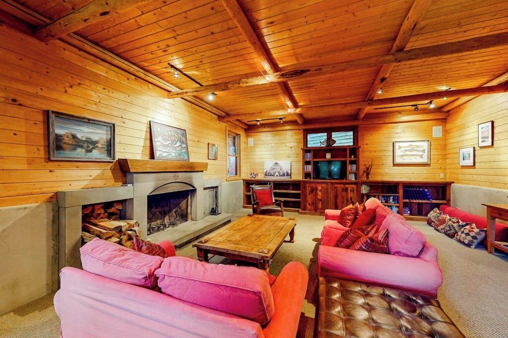 Photo of Livingroom in Sagle