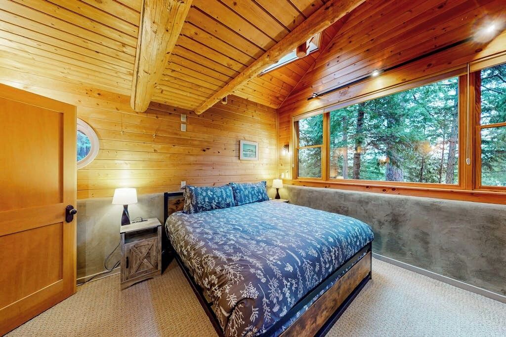 Photo of Bedroom in Sagle