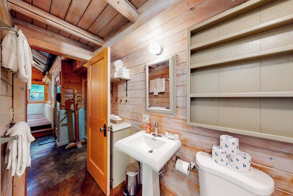 Photo of Bathroom in Sagle