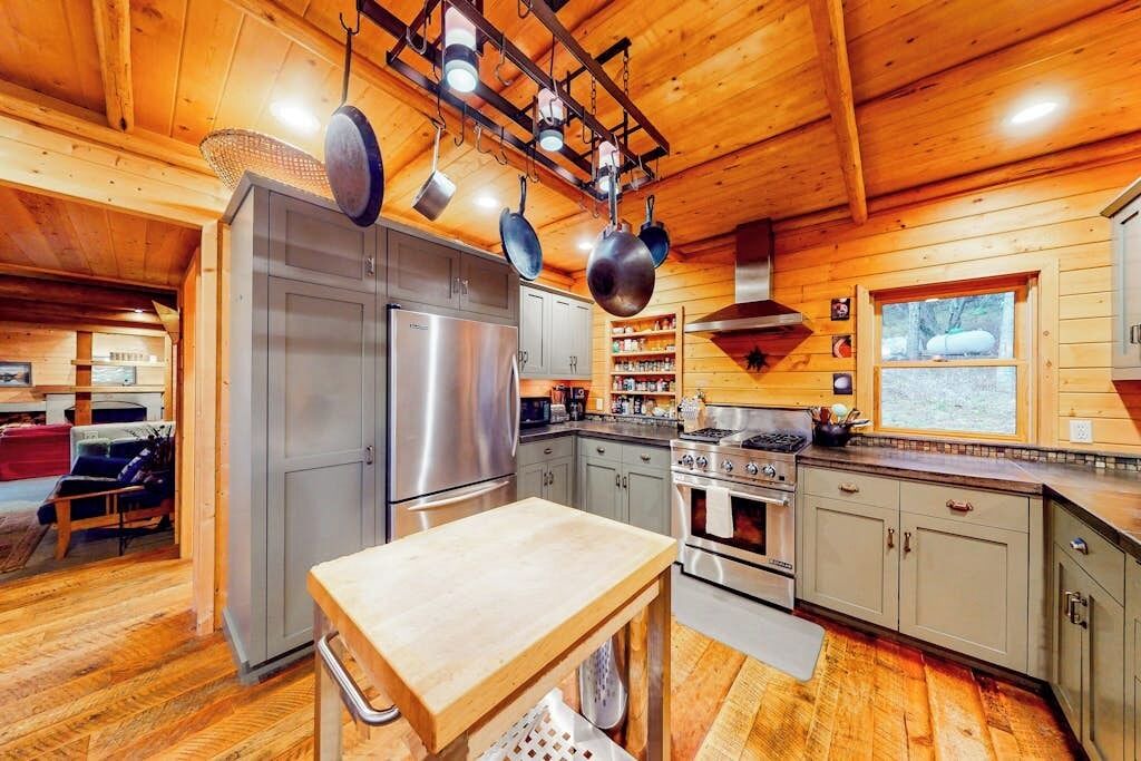 Photo of Kitchen in Sagle