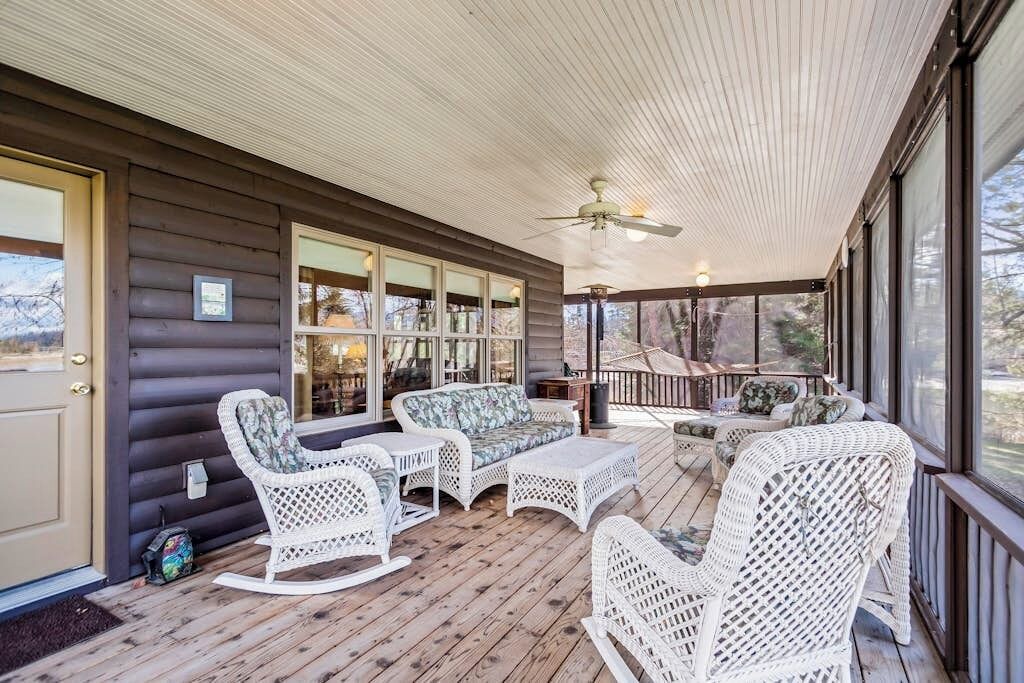 Photo of Patio Balcony in Sagle
