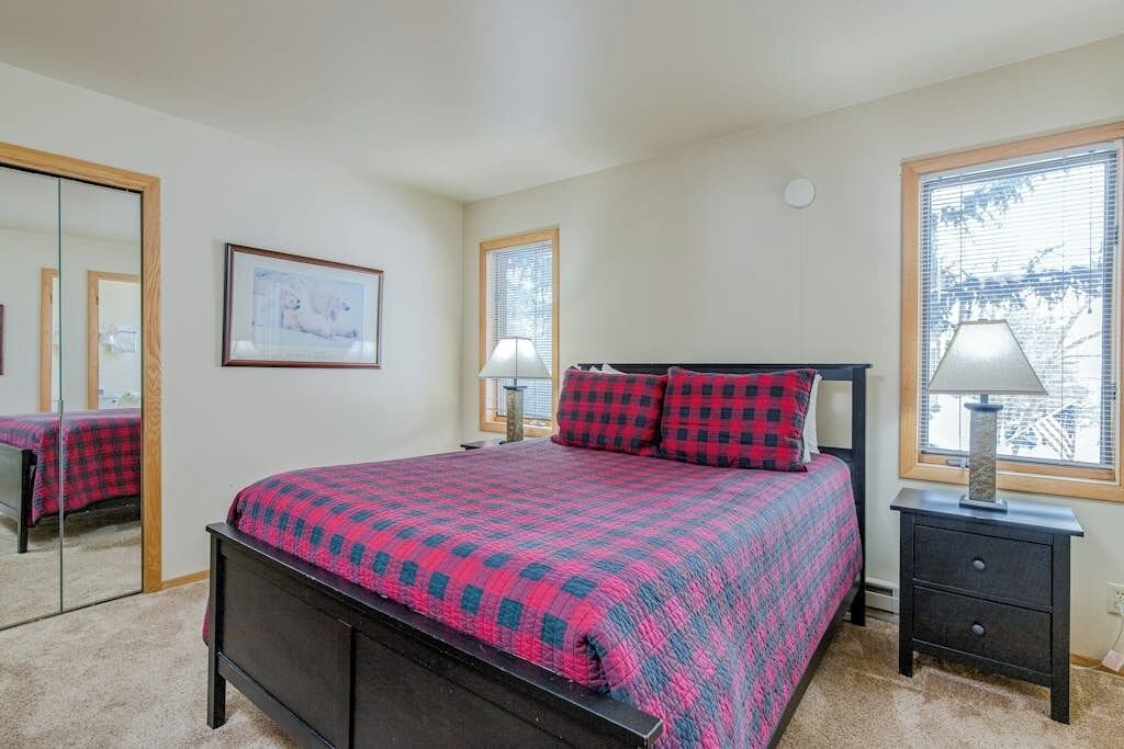 Photo of Bedroom in Jackson