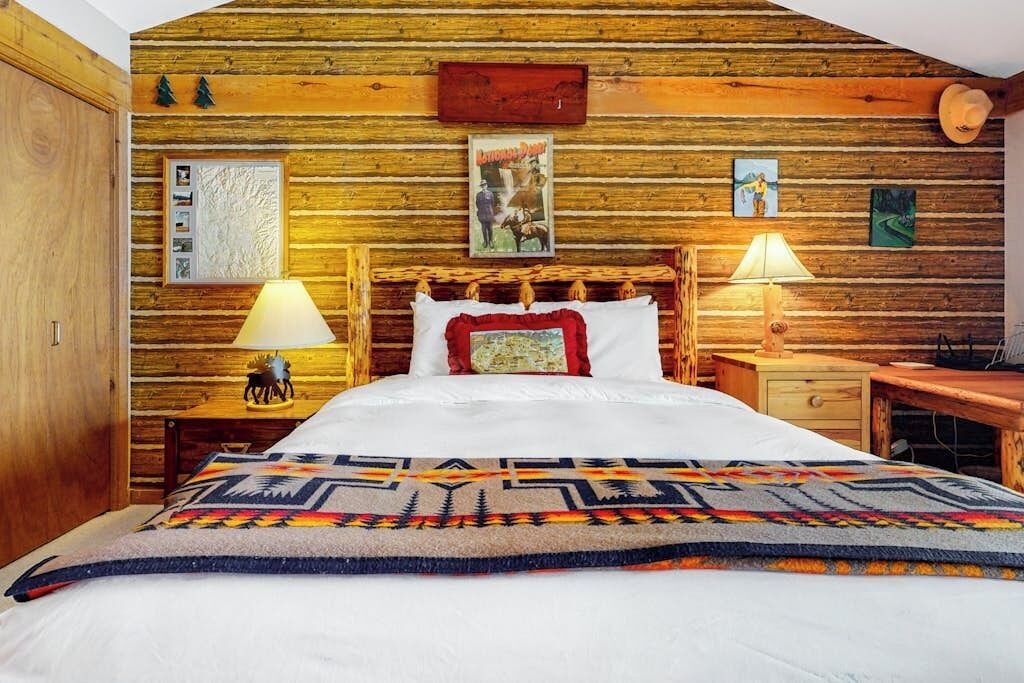 Photo of Bedroom in Jackson