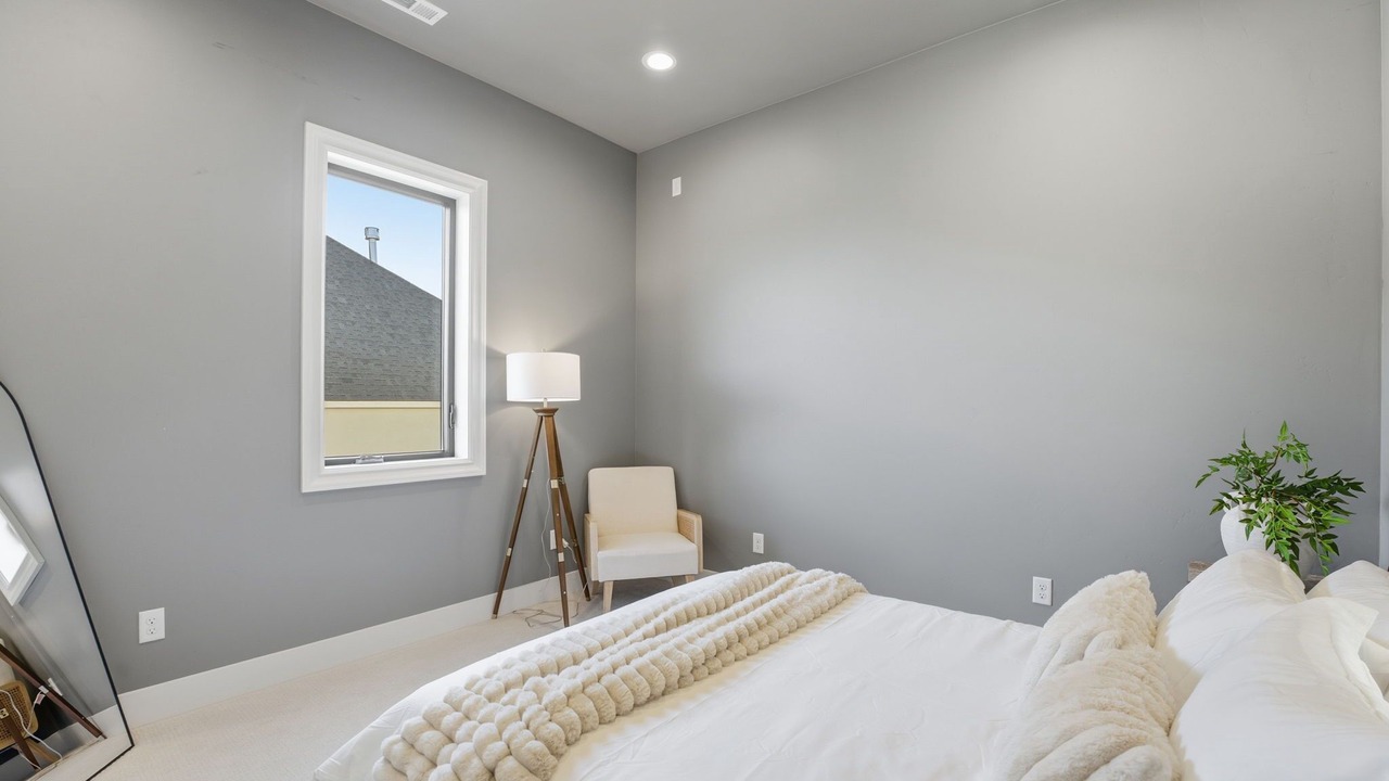 Photo of Bedroom in South Richland