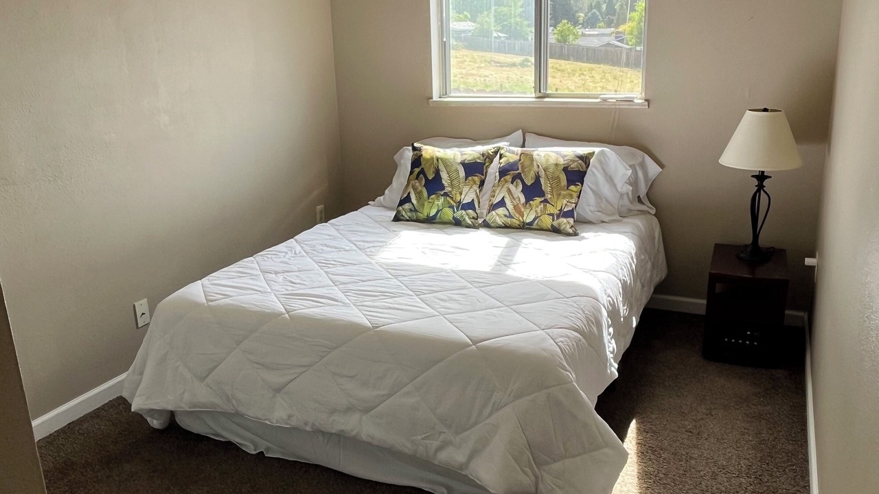 Photo of Bedroom in Grants Pass