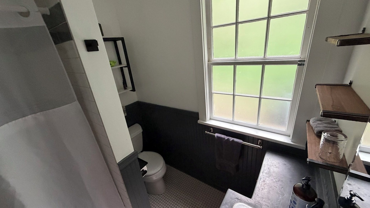 Photo of Bathroom in Coupeville