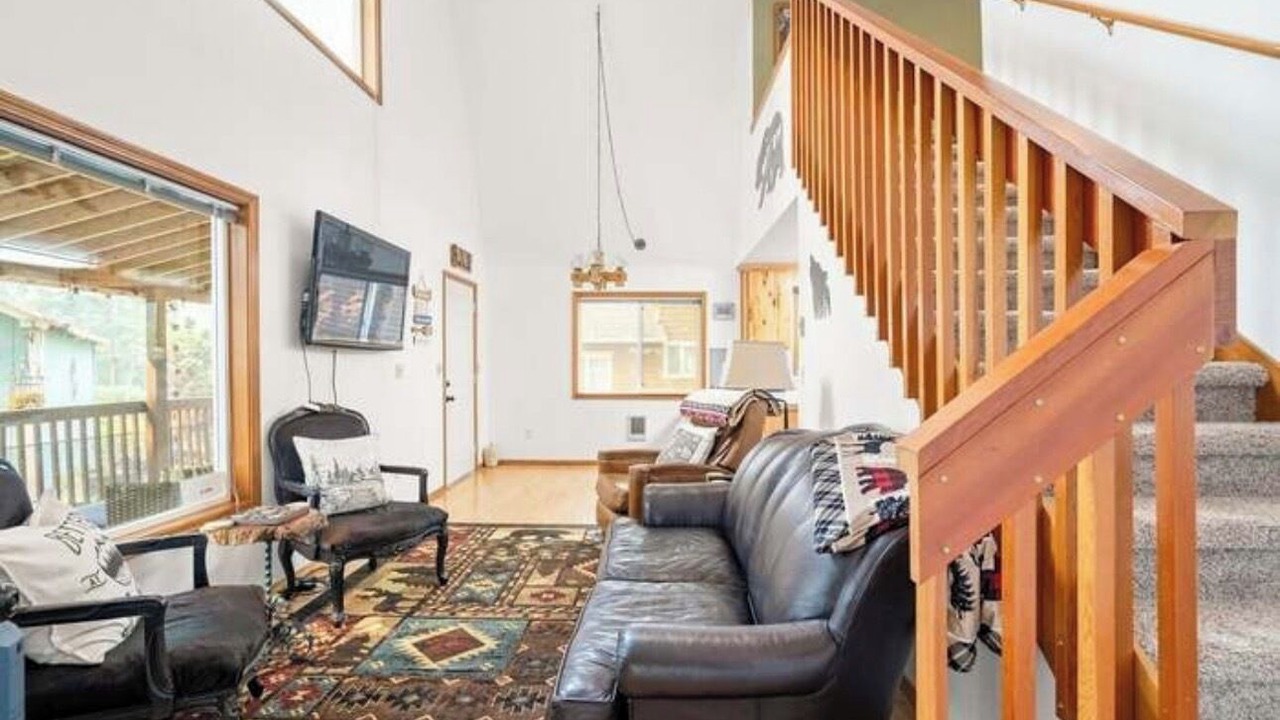 Photo of Livingroom in Hoodsport
