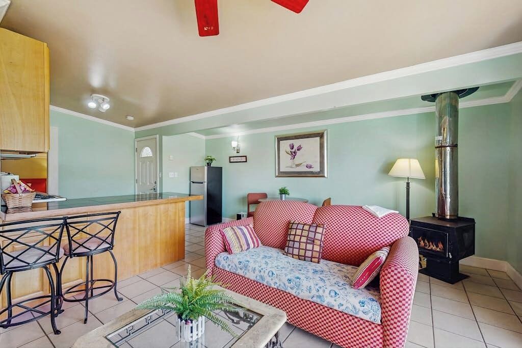 Photo of Livingroom in Copalis Beach