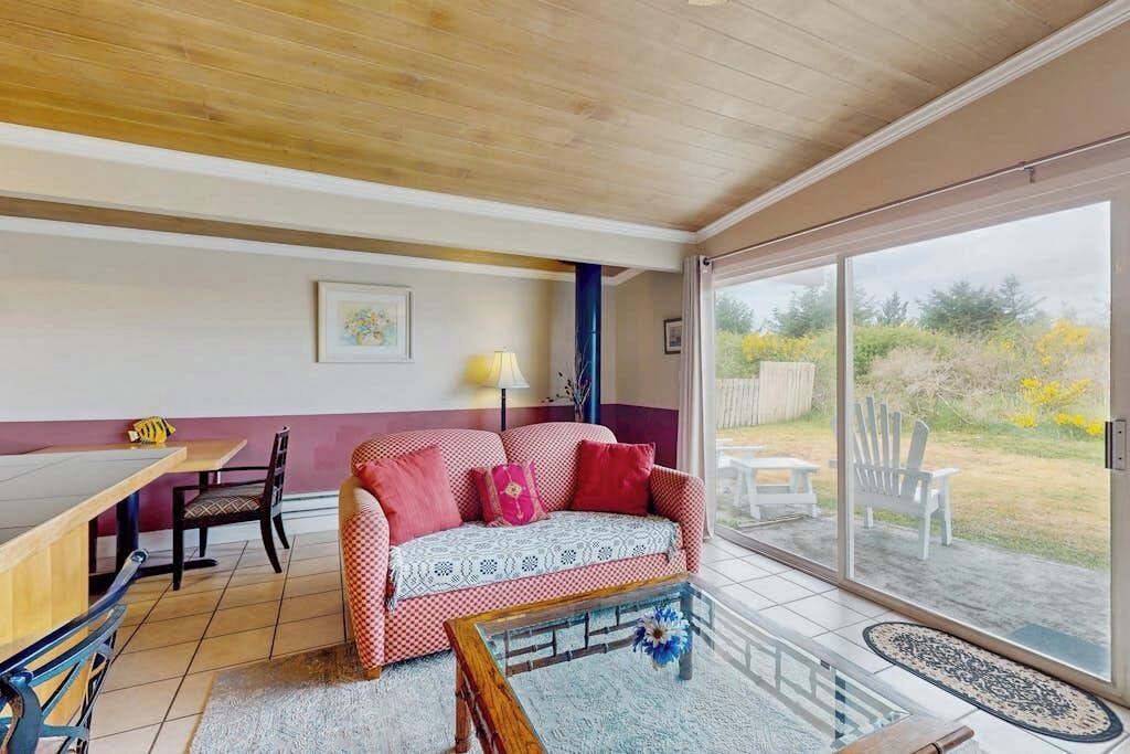 Photo of Livingroom in Copalis Beach