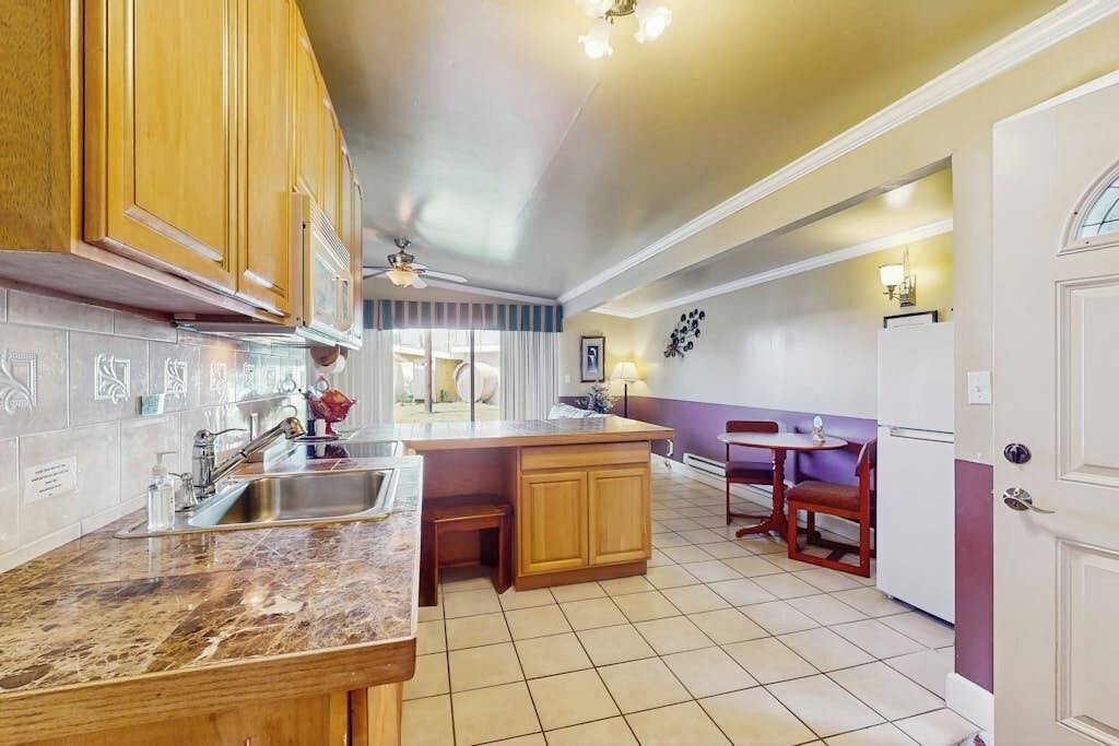 Photo of Kitchen in Copalis Beach