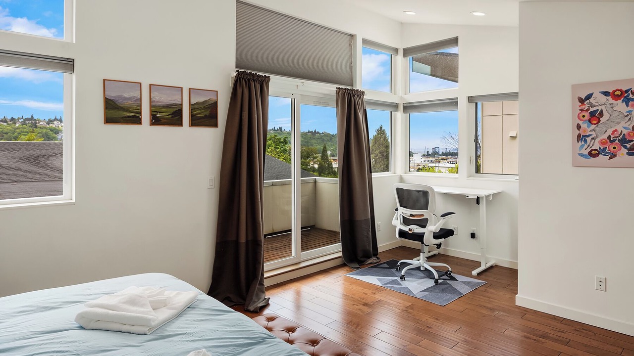 Photo of Bedroom in North Delridge